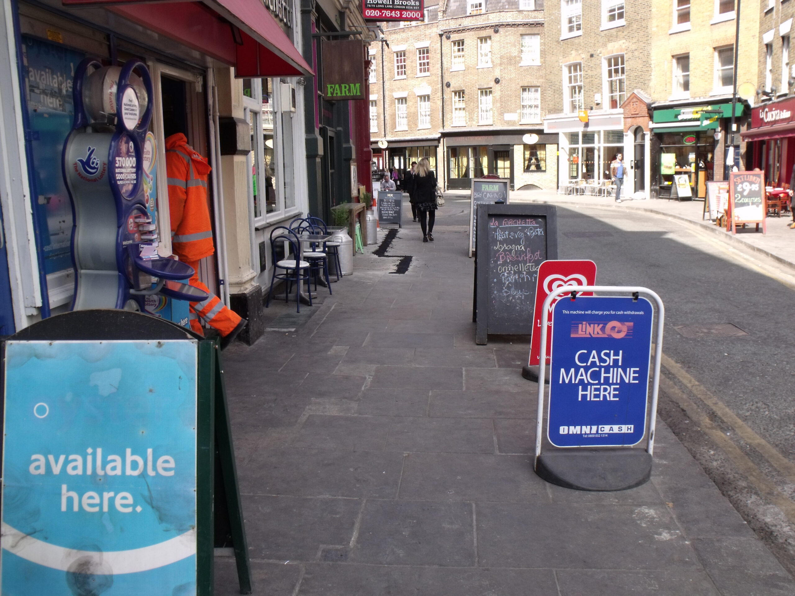 a boards street clutter