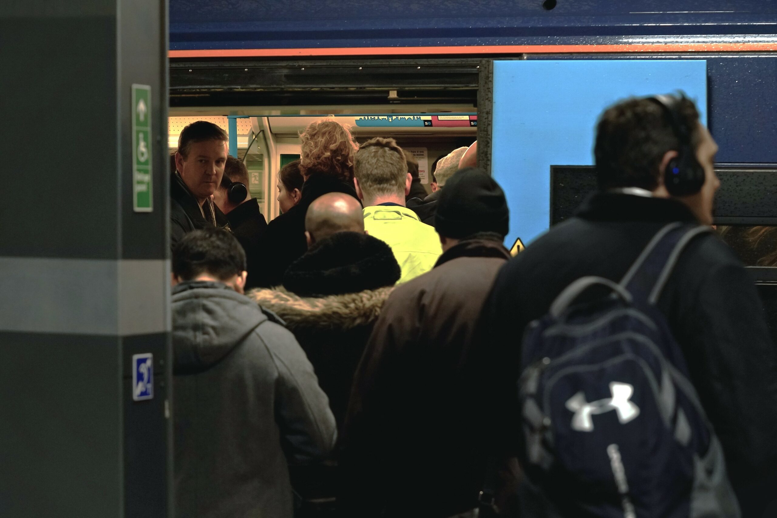 Crowded Southeastern train at London Bridge following December timetable changes