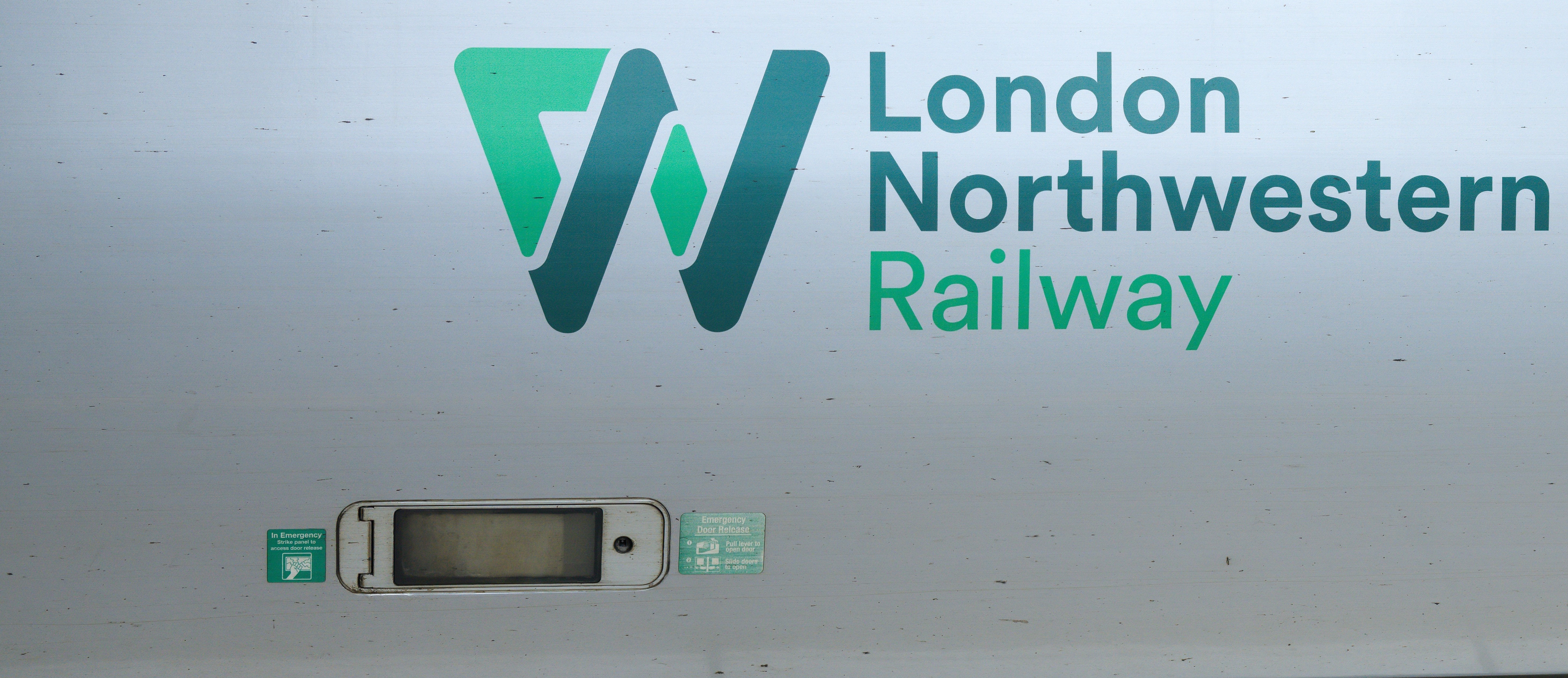 London Northwestern Railway logo