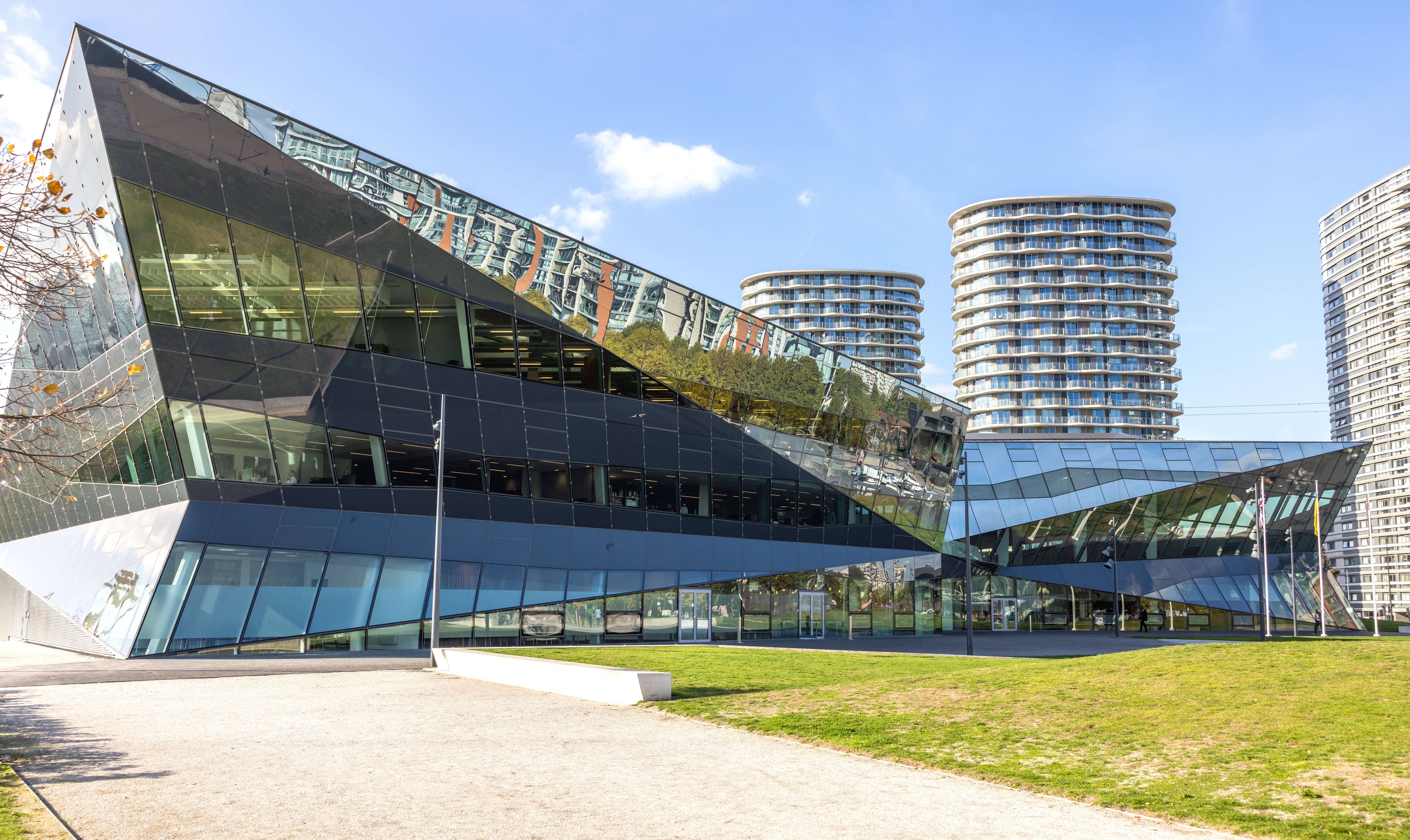 London's new City Hall in east London