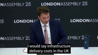 TWENTY TIMES. No, that is not a typo! 🤯💷 

It would cost TWENTY TIMES as much to build the Bakerloo line extension compared to extending a metro line running through the centre of Madrid 🟤 🇪🇸

#BakerlooLine #BakerlooLineExtension